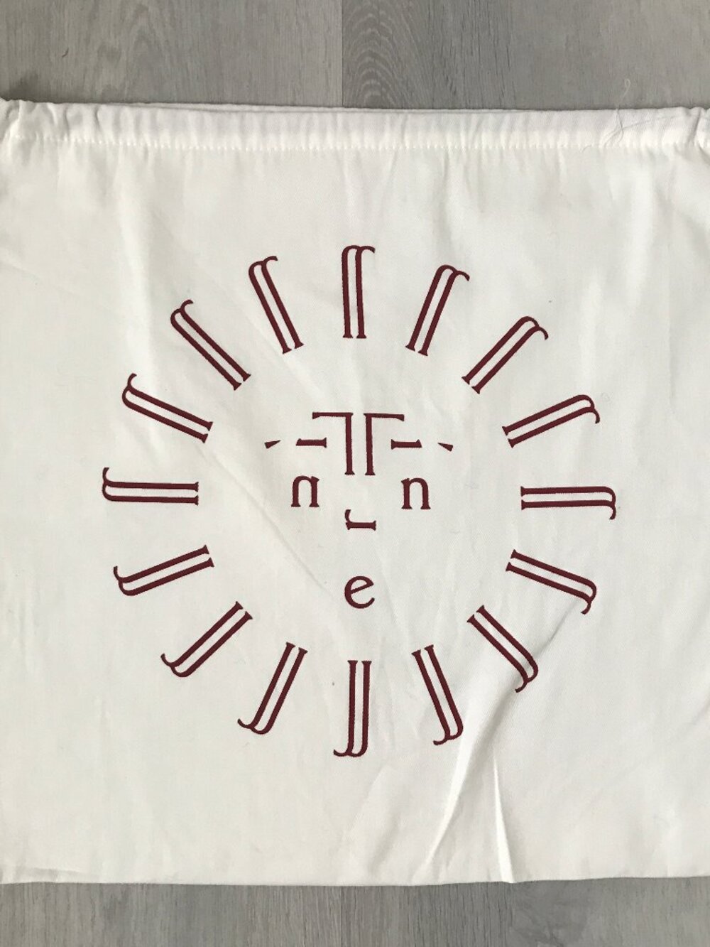 LIFFNER WHITE SQUARE DUSTBAG GRAPHIC LOGO STORAGE DRAWSTRING